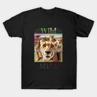 Cheetah Wild Wild Nature Funny Happy Humor Photo Selfie T-Shirt